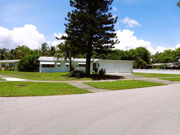 North Palm Beach Village, 800 Alamanda Dr, North Palm Beach, Florida 33408, image 1