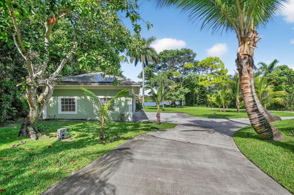 Lake Osborne Park, 6225 Pine Dr #Cottage, Lake Worth Beach, Florida 33462, image 1