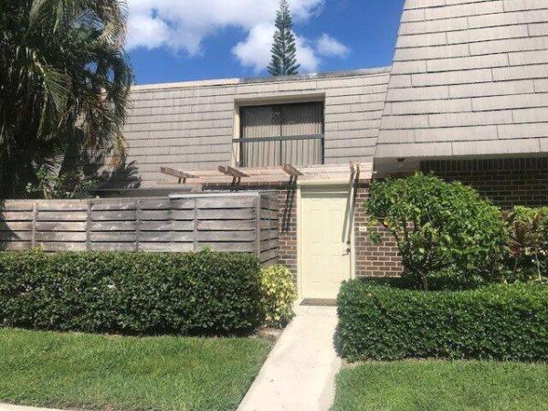 Glenwood Townhomes, 1522 15th Ter, Palm Beach Gardens, Florida 33418, image 1