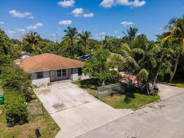 Sunset Park Delray, 1038 Sunset Ave, Delray Beach, Florida 33444, image 1