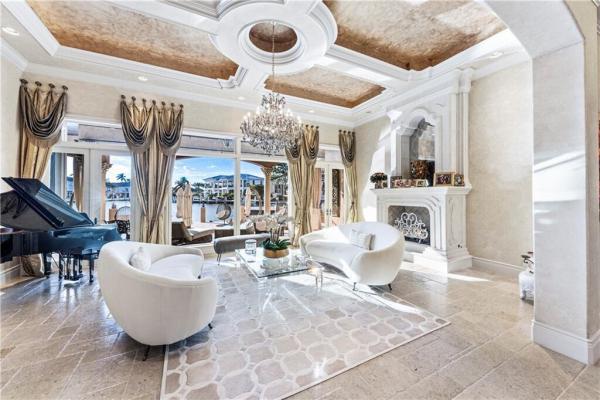 Lighthouse Point Residential, 3131 NE 27th Ave, Lighthouse Point, Florida 33064, image 1