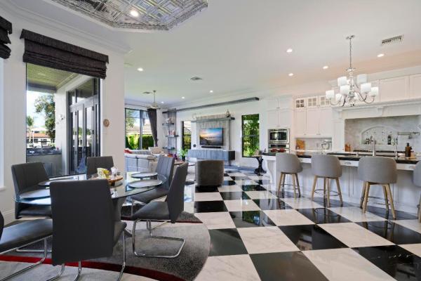 Portage Landing, 1950 Portage Lndg, North Palm Beach, Florida 33408, image 1