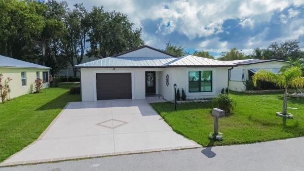 Spanish Lakes Riverfront, 10 Santa Maria Ct, Port St. Lucie, Florida 34952, image 1