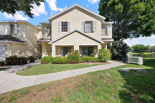 The Charter Club Of Palm Beach, 229 Foxtail Dr #A, Greenacres, Florida 33415, image 1