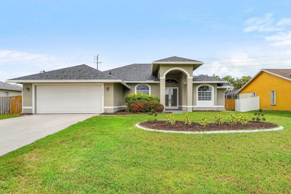 Southbend Lakes Estates, 3425 SE Bevil Ave, Port St. Lucie, Florida 34984, image 1