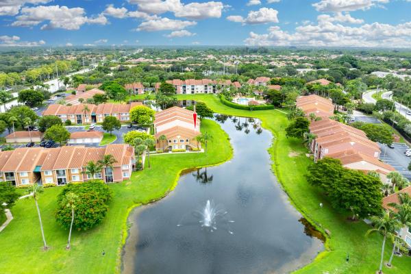 St Andrews At Boynton Beach, 7856 Sonoma Springs Cir #208, Lake Worth Beach, Florida 33463, image 1