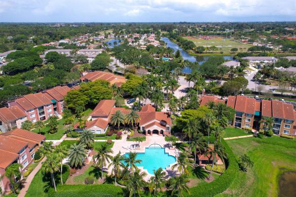 St Andrews At Boynton Beach, 7888 Sonoma Springs Cir #201, Lake Worth Beach, Florida 33463, image 1