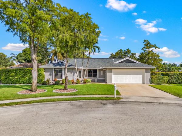 Sugar Pond Manor, 13612 Firewood Ct, Wellington, Florida 33414, image 1