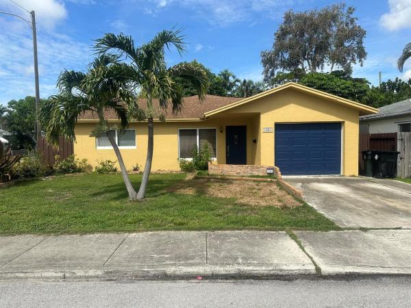 North Lake Worth, 1301 N L St, Lake Worth Beach, Florida 33460, image 1