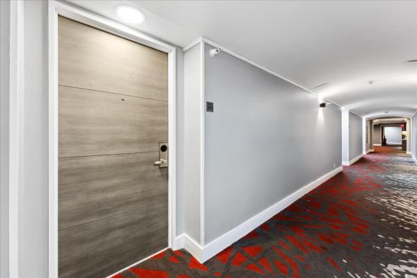 Gallery One, 2670 E Sunrise Blvd #520, Fort Lauderdale, Florida 33304, image 1