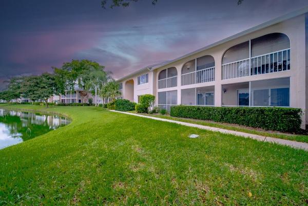 Pine Ridge At Delray Beach, 13810 Oneida Dr #C2, Delray Beach, Florida 33446, image 1