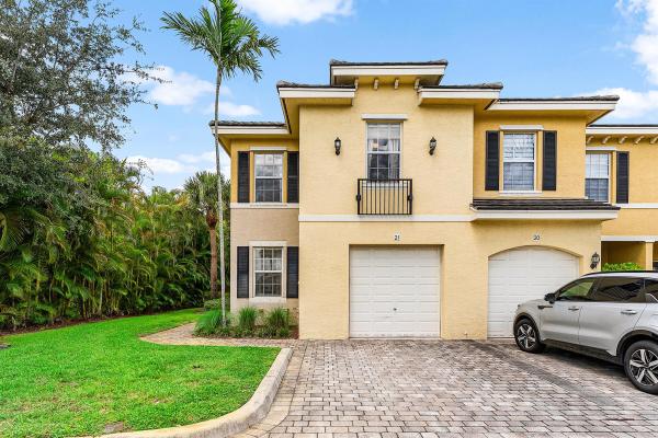 Largo Pointe, 21 Largo Way, Boynton Beach, Florida 33426, image 1