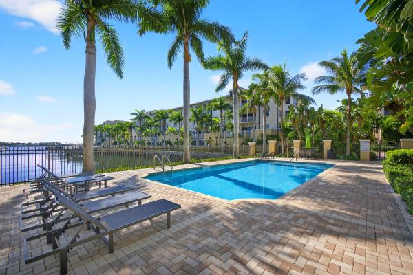 Flagler Landing, 3940 N Flagler Dr #403, West Palm Beach, Florida 33407, image 2