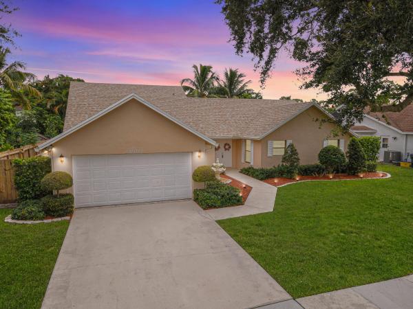 Berkshire, 12275 Sannenwood Ln, Wellington, Florida 33414, image 1