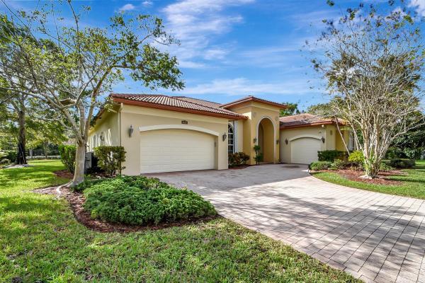 Woodslanding, 8123 Woodslanding Trl, West Palm Beach, Florida 33411, image 1