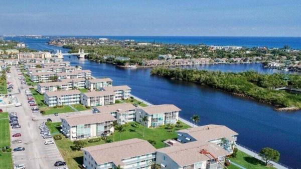 Sterling Village, 530 Horizons W #205, Boynton Beach, Florida 33435, image 1