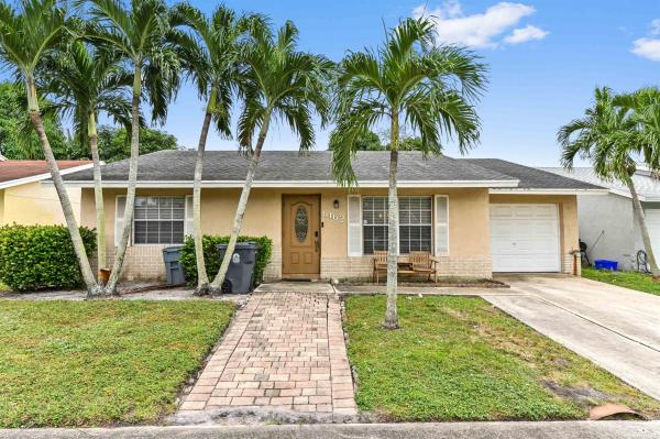 Brentwood Lakes, 6162 Arcade Ct, Lake Worth Beach, Florida 33463, image 1