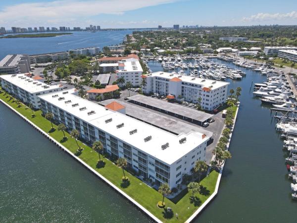 Ports O'Call, 20 Yacht Club Dr #403, North Palm Beach, Florida 33408, image 1