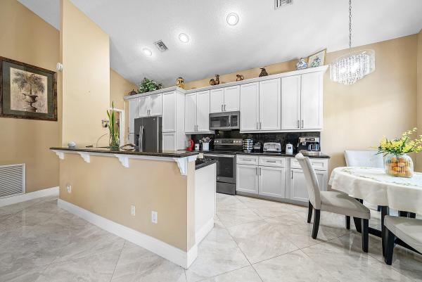 Casa Del Rey, 13676 Cortez Dr, Delray Beach, Florida 33484, image 2