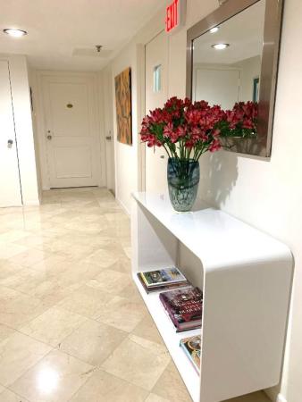 Waterview Towers, 400 N Flagler Dr #1003, West Palm Beach, Florida 33401, image 1