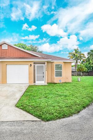 The Courts At Boynton Place, 10386 Boynton Place Cir, Boynton Beach, Florida 33437, image 1