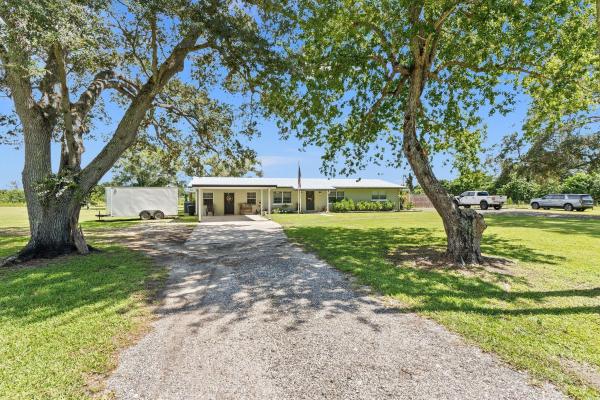 Fort Pierce Residential, 340 N Ffa Rd, Fort Pierce, Florida 34945, image 1