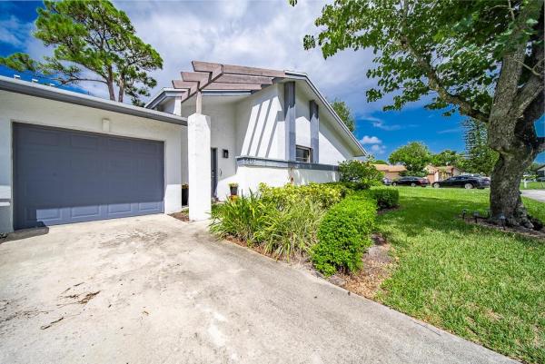 Cloisters, 6117 Elsinore Cir, Greenacres, Florida 33463, image 1