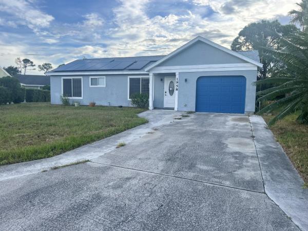 Lyngate, 1958 SE Avanti Cir, Port St. Lucie, Florida 34952, image 1