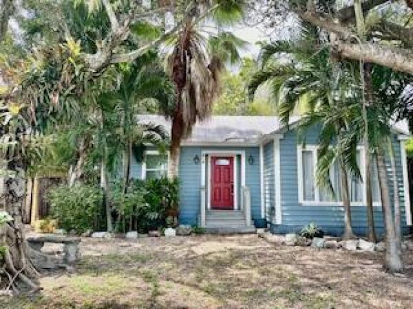 Linns, 304 SE 3rd Ave, Delray Beach, Florida 33483, image 1