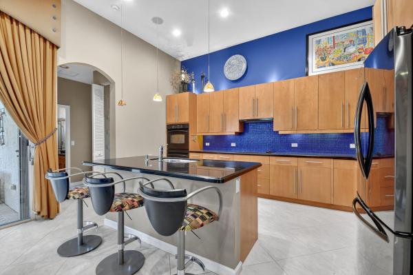 Imperial Isle At Wycliffe, 4233 Imperial Club Ln, Lake Worth, Florida 33449, image 2
