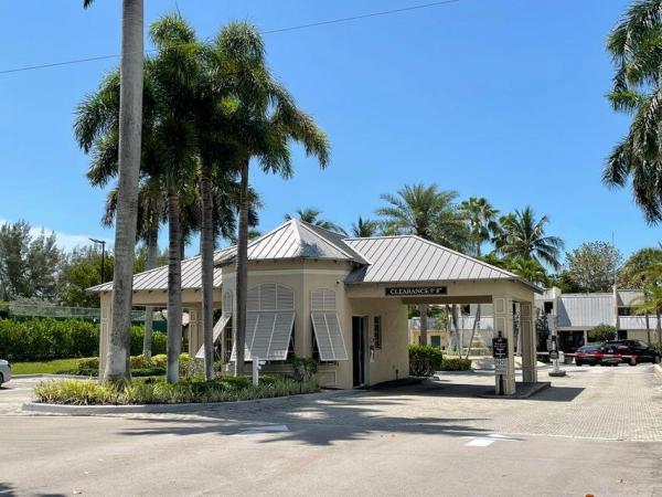 Boca Bayou, 22 Royal Palm 5040th Way #504, Boca Raton, Florida 33432, image 1