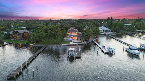 Lakeside Point, 614 S Lake Dr, Lantana, Florida 33462, image 1