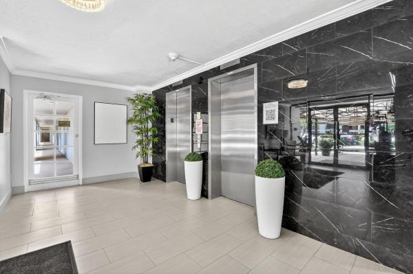 Palm-Aire Country Club 2, 3000 S Course Dr 604 ##604, Pompano Beach, Florida 33069, image 1