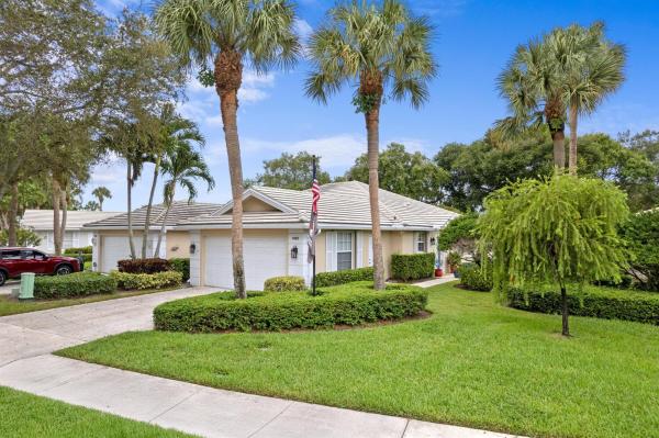 Garden Oaks, 4161 Royal Oak Dr, Palm Beach Gardens, Florida 33410, image 1