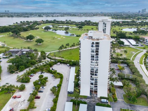 Lincoln Tower, 2400 Presidential Way #801, West Palm Beach, Florida 33401, image 3