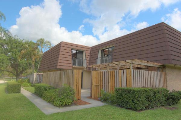 Garden Lakes, 423 4th Ln, Palm Beach Gardens, Florida 33418, image 1