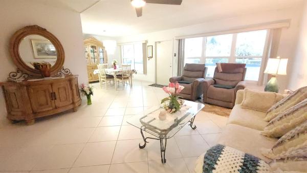 209 Greenbrier A, West Palm Beach, Florida 33417, image 1