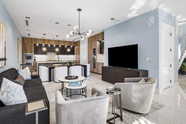 10 Palms, 914 Palm Trl, Delray Beach, Florida 33483, image 2