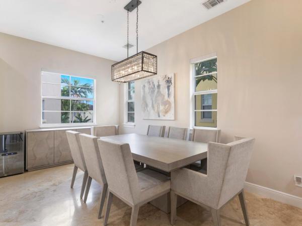 52 Via Floresta Dr, Boca Raton, Florida 33487, image 2
