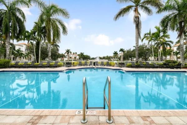 Residences At Legacy Place, 11012 Legacy Dr 102, Palm Beach Gardens, Florida 33410, image 1