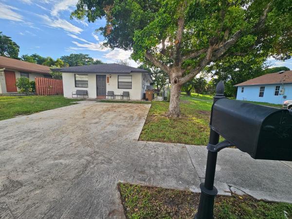 Deerfield & Land, 297 NW 1st Ave, Deerfield Beach, Florida 33441, image 1