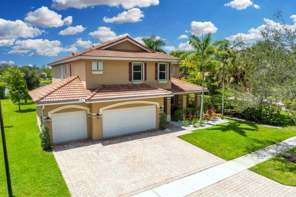 Whispering Woods, 9070 Winterhaven Cir, Wellington, Florida 33411, image 1
