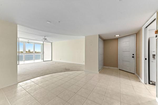 Lake Harbour Towers South, 301 Lake Shore Dr #402, Lake Park, Florida 33403, image 2