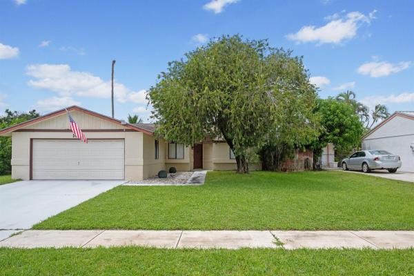 Counterpoint Estates, 1403 Donwoods Ln, Royal Palm Beach, Florida 33411, image 1