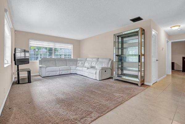 Limetree, 10148 40th Dr S, Boynton Beach, Florida 33436, image 2