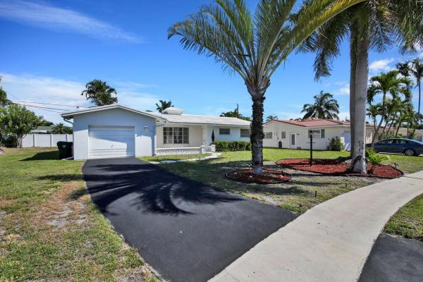 Winfield Park, 301 NE 24th St, Boca Raton, Florida 33431, image 1