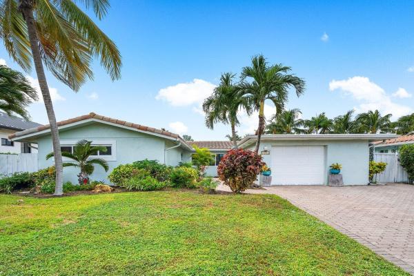 Snug Harbor, 401 SE 14th Ave, Pompano Beach, Florida 33060, image 1