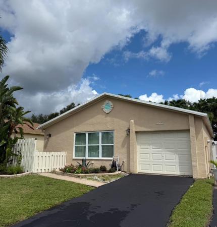 Mirror Lakes, 5159 Mirror Lakes Blvd, Boynton Beach, Florida 33472, image 1