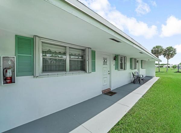 Leisureville Golf View, 500 SW Golfview Ter 129, Boynton Beach, Florida 33426, image 1