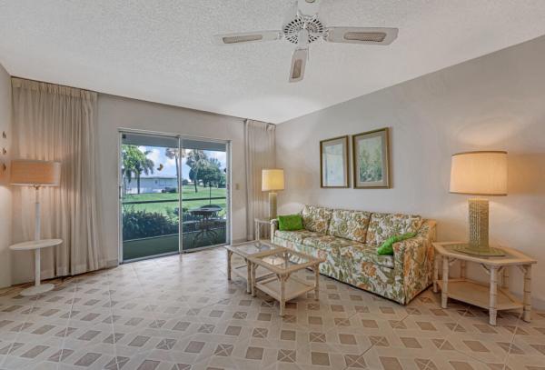Leisureville Golf View, 500 SW Golfview Ter 129, Boynton Beach, Florida 33426, image 1